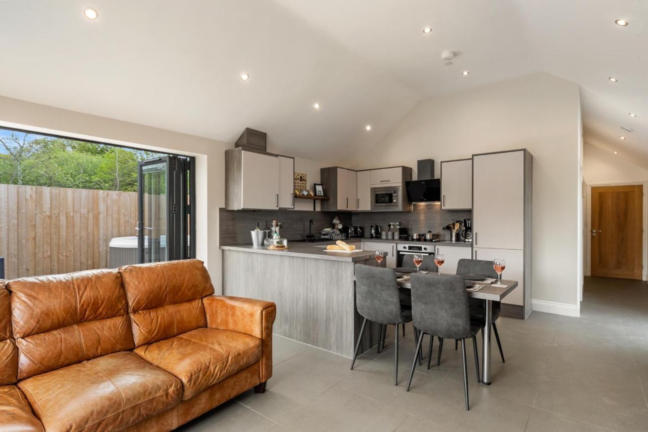 Cedar Cottage Тенбі Екстер'єр фото
